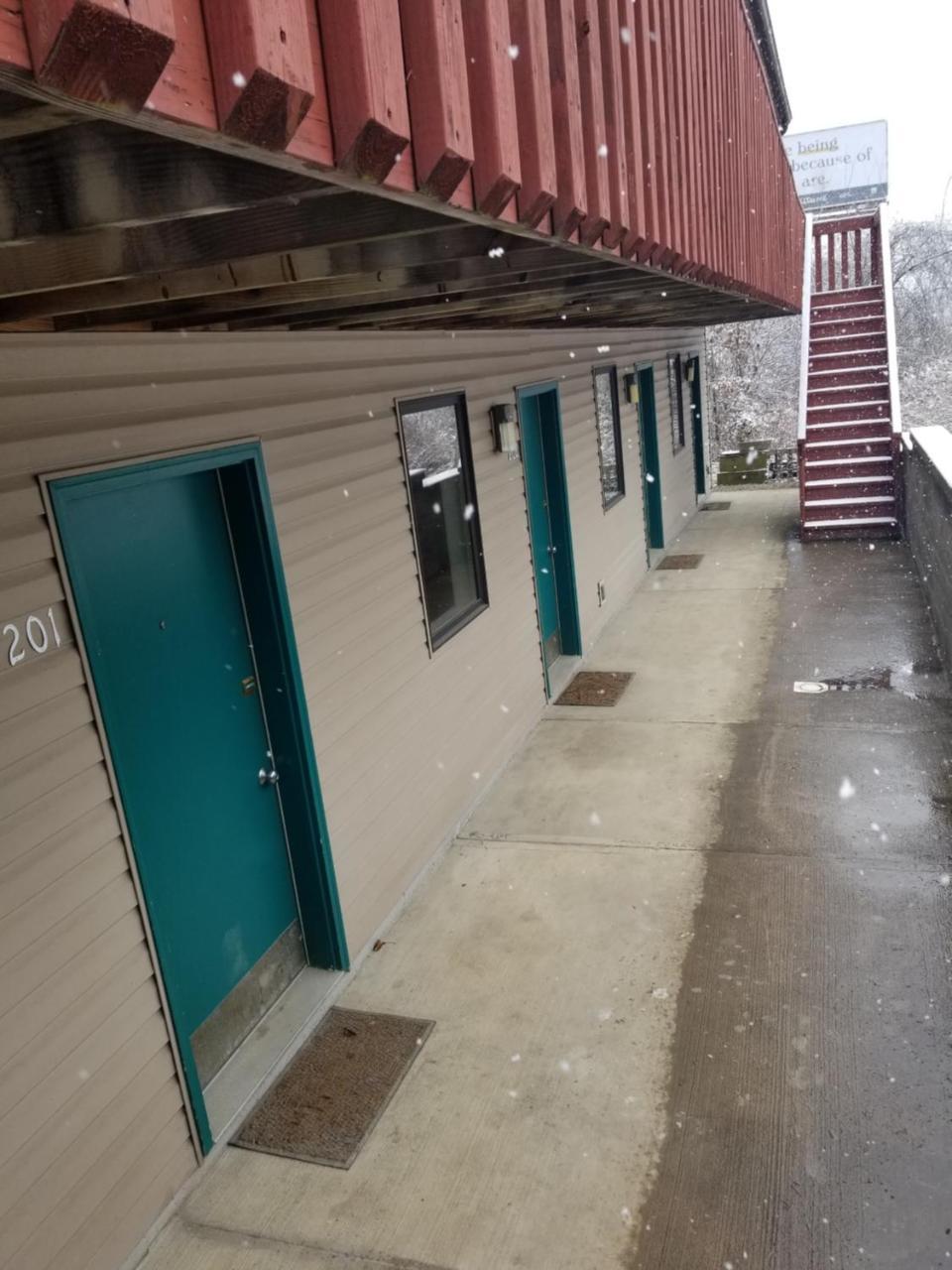 Perry-O Inn & Suites Star Junction Eksteriør billede